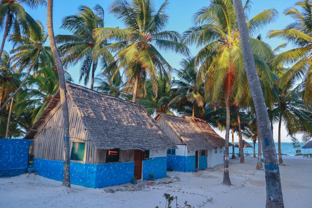 Bwejuu Beach Palm Villa Exterior photo