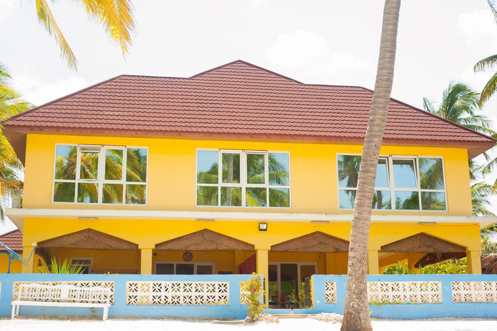 Bwejuu Beach Palm Villa Exterior photo